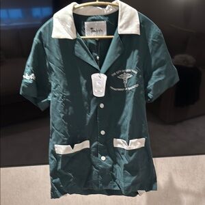Green and White Lightweight Shirt Jacket with Two-Tone Design